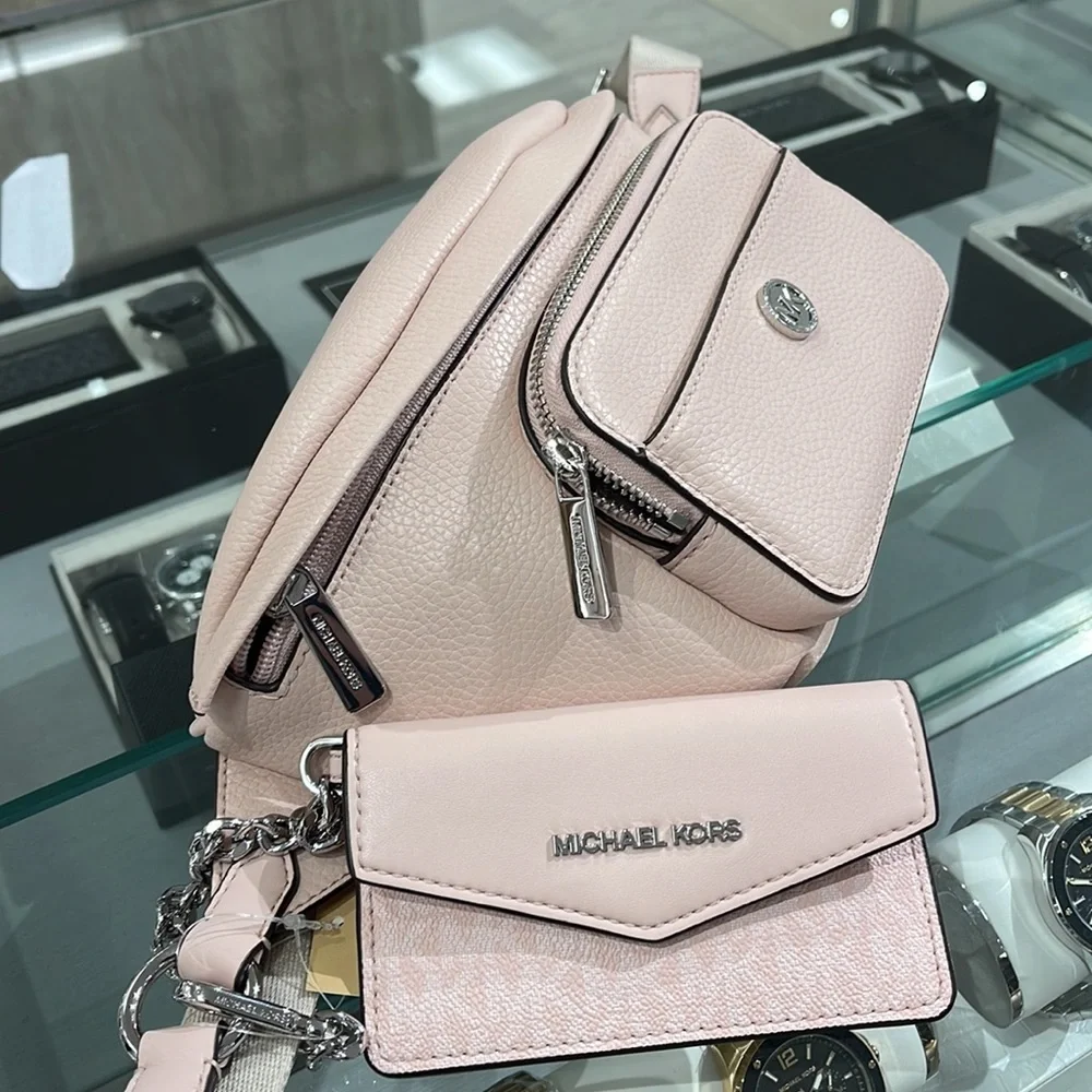 MICHAEL KORS Maisie Large Pebbled Leather 2-in-1 Sling Pack LT Powder Blush NWT